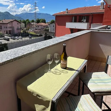 And River Feelings -